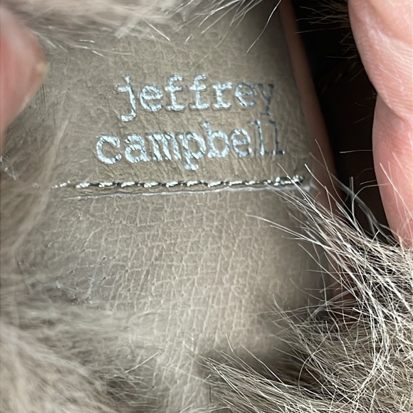 New Jeffrey Campbell Fluff MF Faux Fur Block Heel Mules Furry Beige Sz 5.5 - Picture 10 of 12